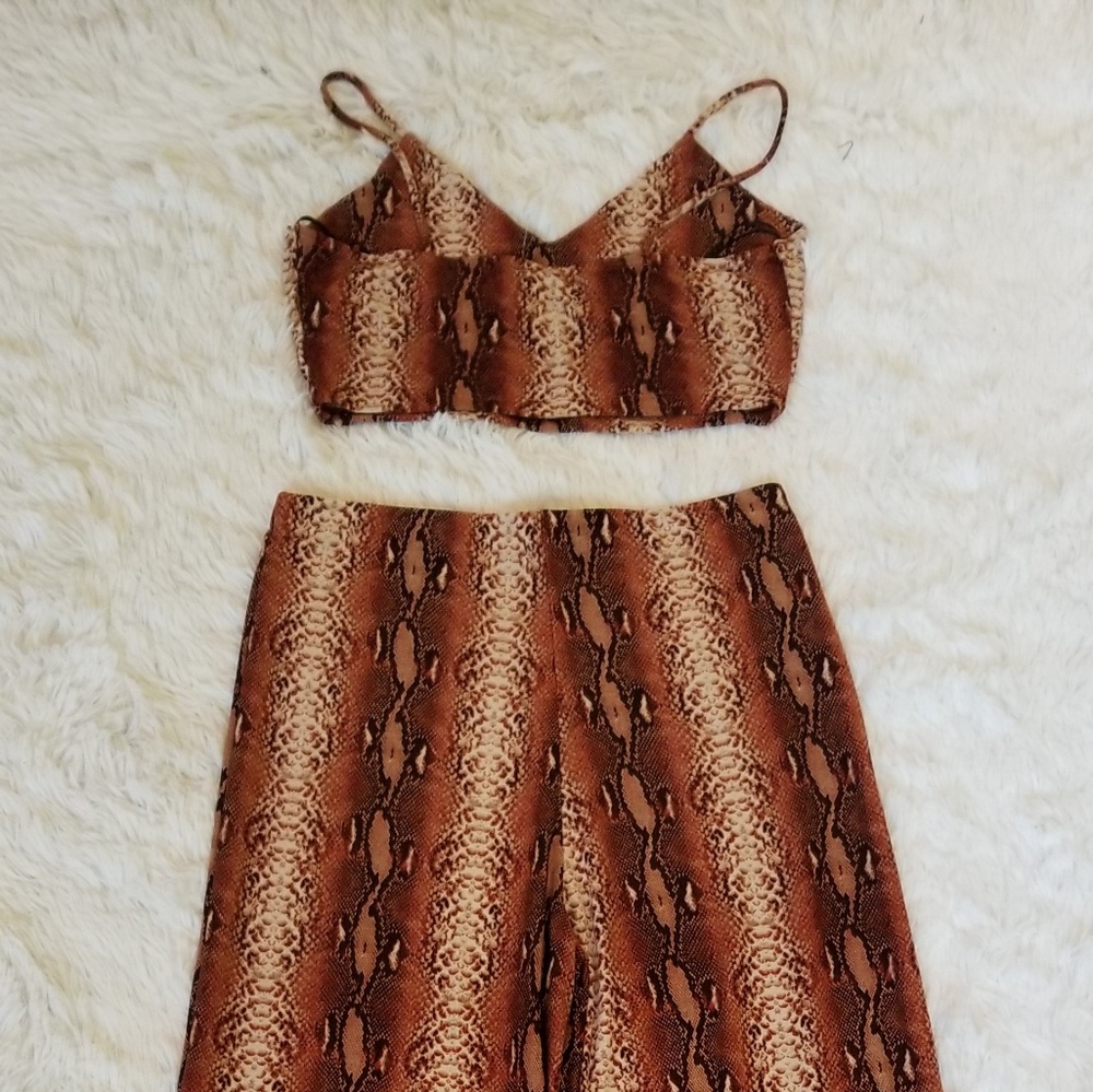 Rust Snake Print Two Pieces Set.. - Picture 5 of 8